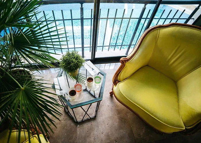 Nun Junior Hotel 3*