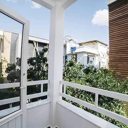 Nun Junior Hotel 3*